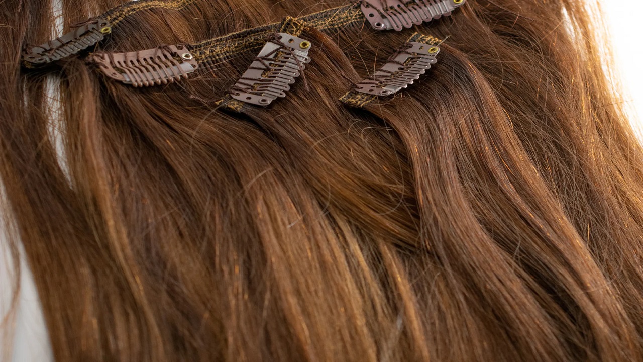 How Clip-In Hair Extensions Help Make-Up Artists Save Time